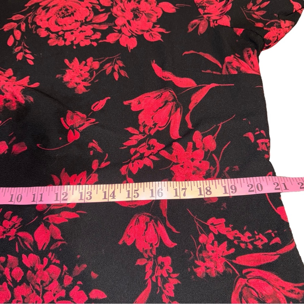 Alyx Women's Black Red Black Floral Crepe Blouse Size XL - Picture 14 of 17